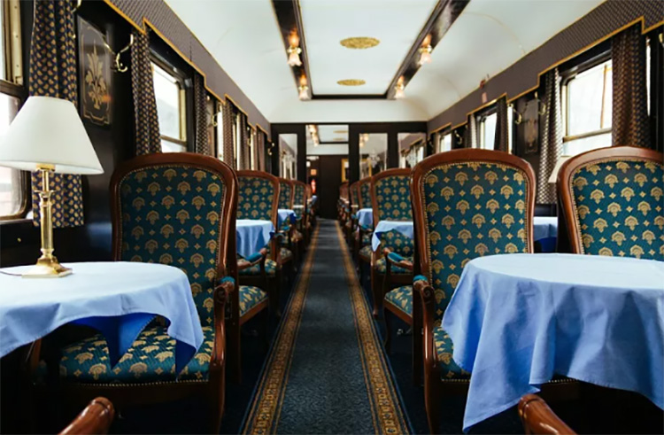 TÀU SÀI GÒN ĐÀ NẴNG